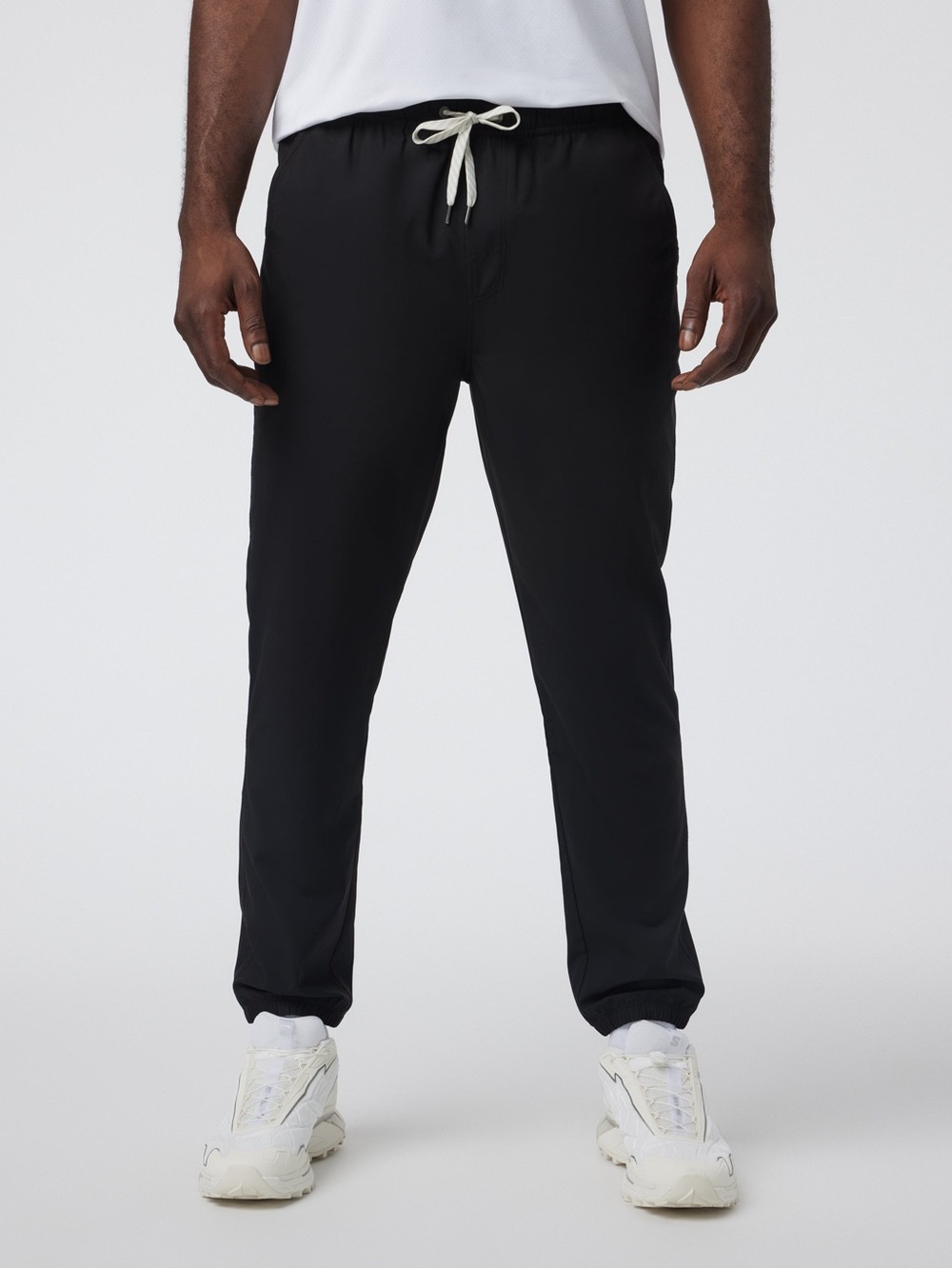Vuori Men’s Kore Joggers Black